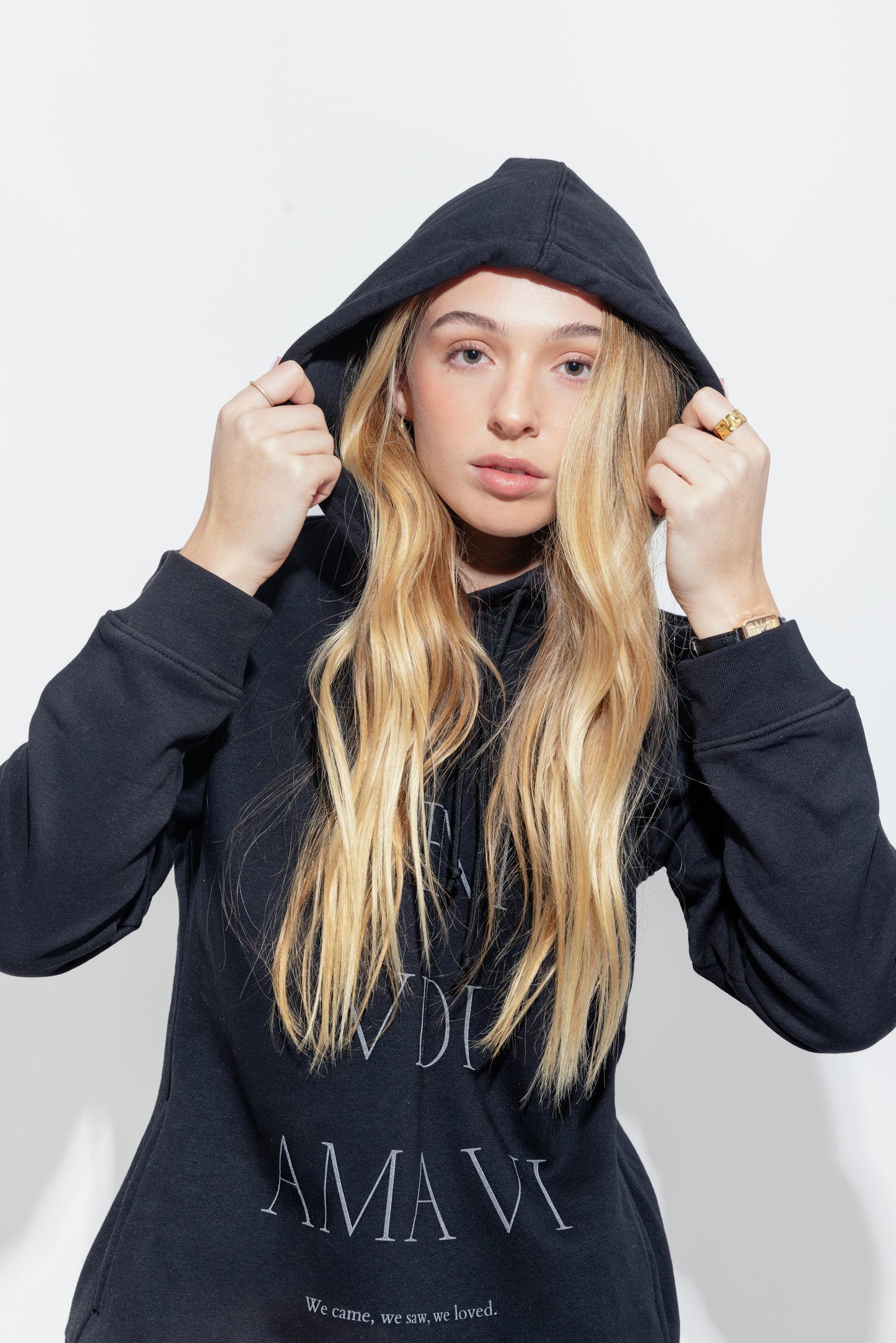 Amavi - Hoodie